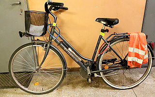 Policja szuka właściciela roweru znalezionego w rowie